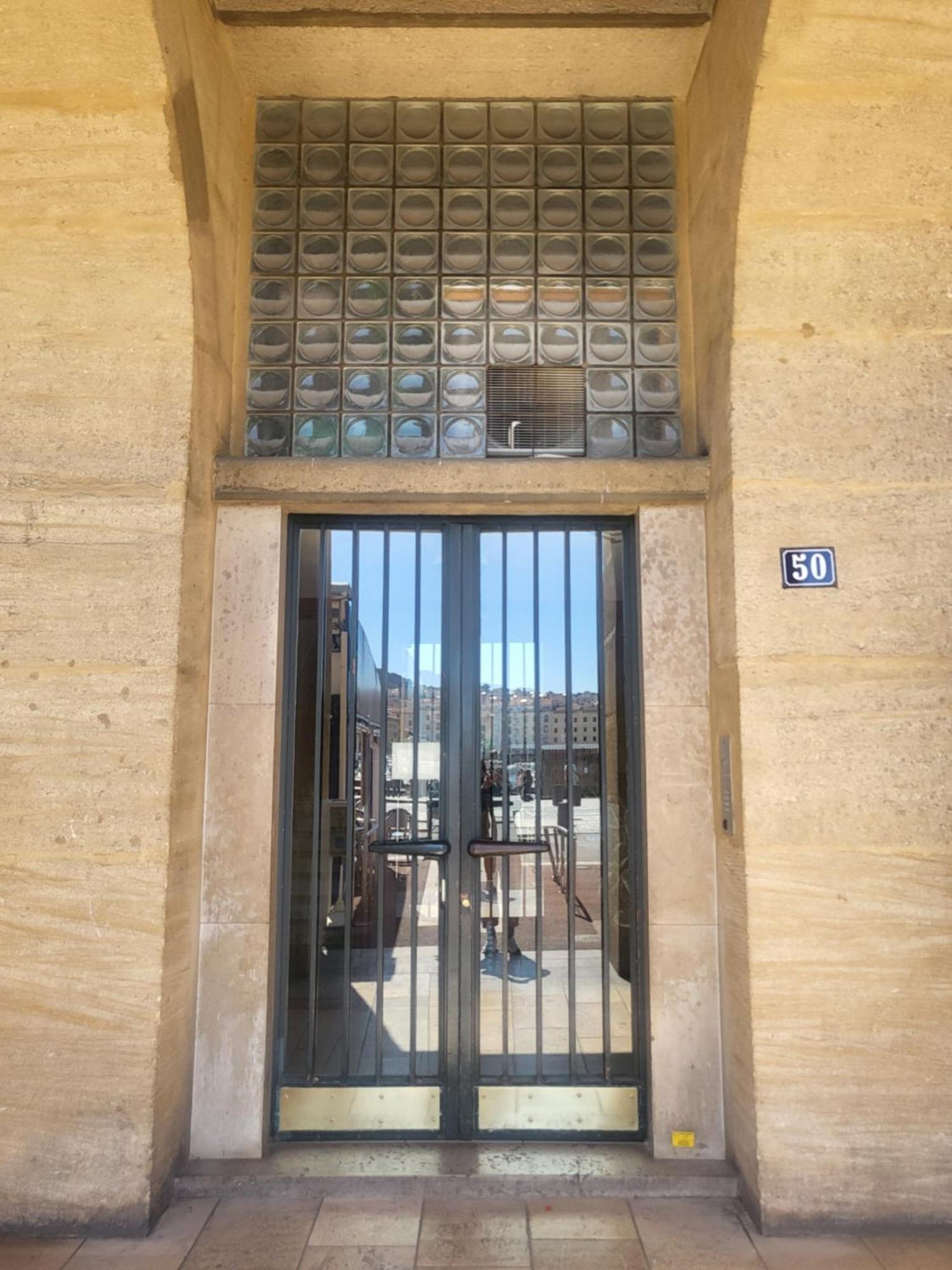 Superbe Appartement, Vue Notre Dame De La Garde, Vieux Port Apartment Marseille