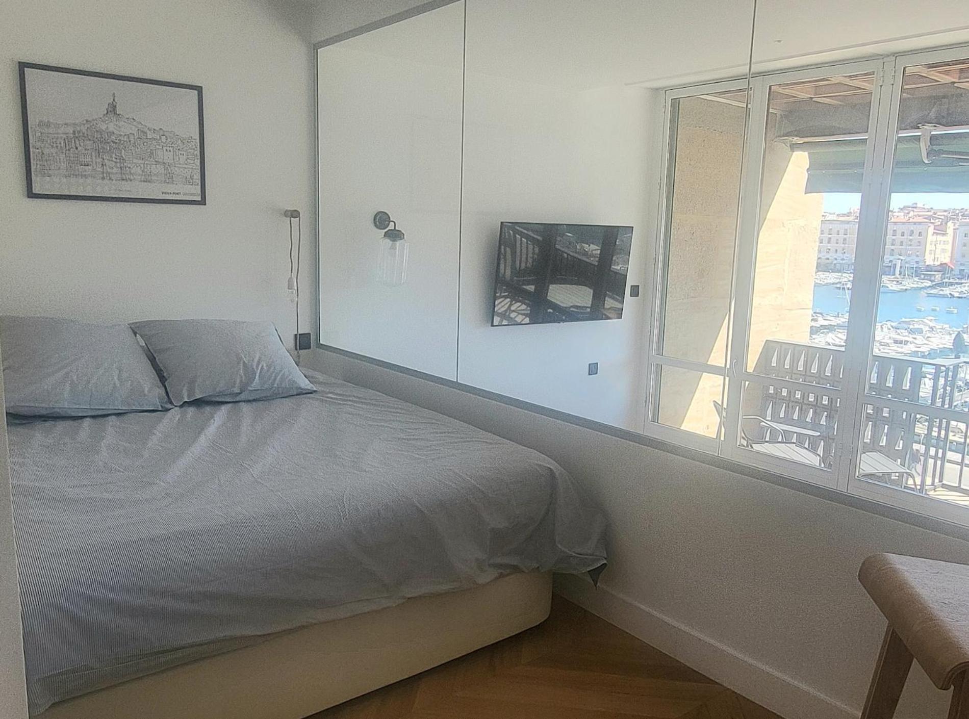 Superbe Appartement, Vue Notre Dame De La Garde, Vieux Port Marseille
