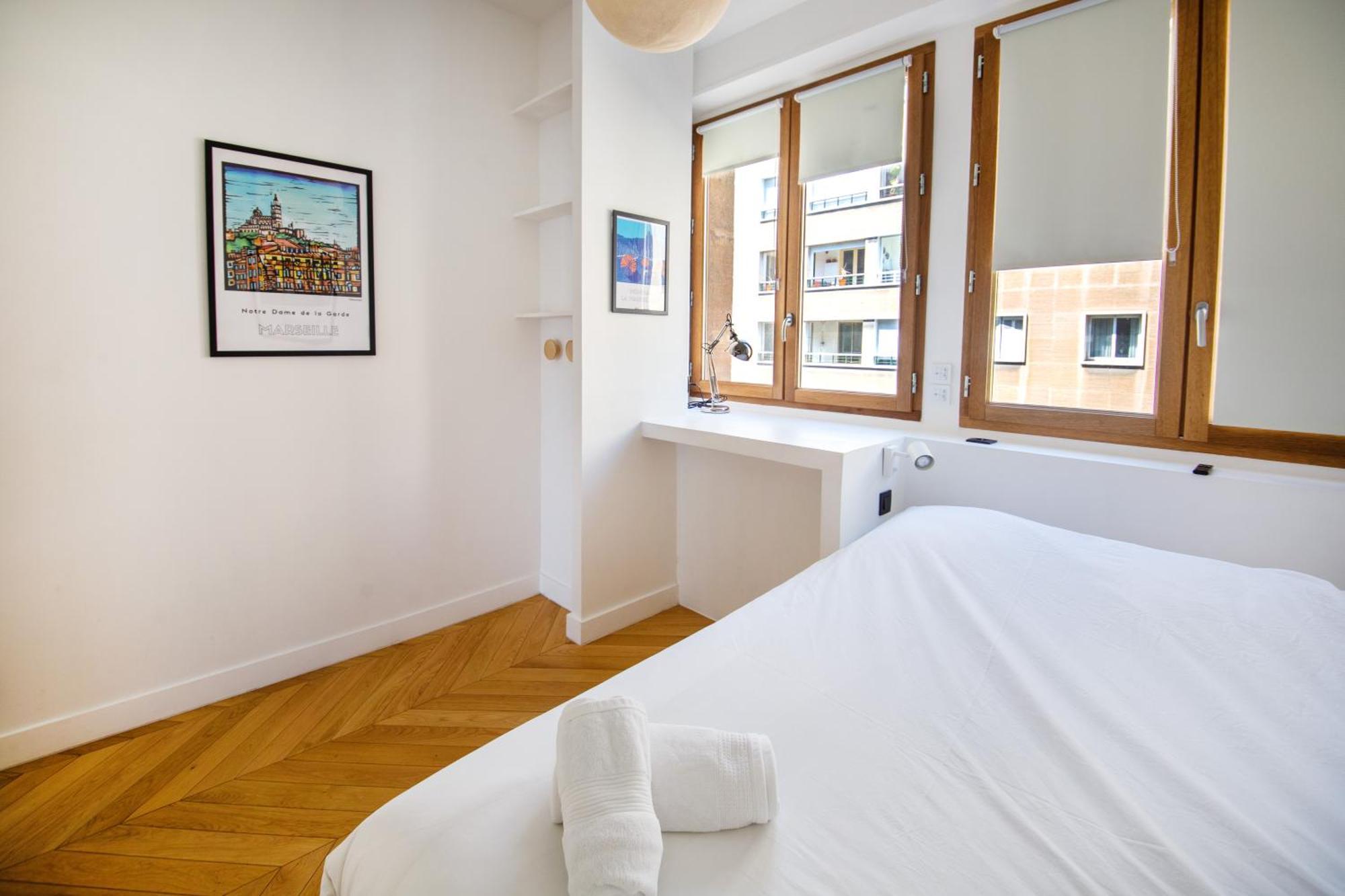 Superbe Appartement, Vue Notre Dame De La Garde, Vieux Port Marseilles